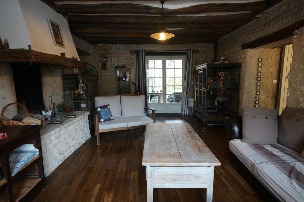Gouillons Ancienne Maison Des Templiers מראה חיצוני תמונה