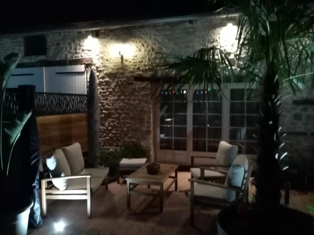Gouillons Ancienne Maison Des Templiers מראה חיצוני תמונה